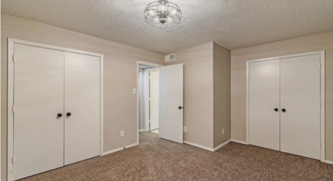 Photo - 412 Summit Ave