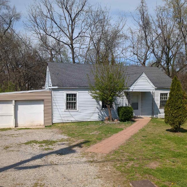 Photo - 1983 Lavergne Ct House