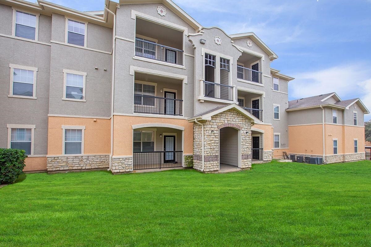 Photo - 5606 St David Ln Unidad 160