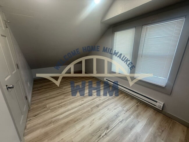 Photo - 3602 N 41st St