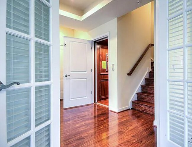 Photo - 3910 Village Commons Walk