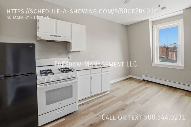 Building Photo - 65 Main St Unit 19