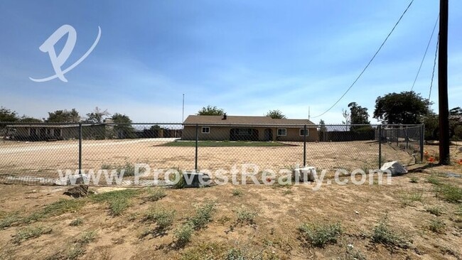 Building Photo - 9811 Arroyo Ave Rental