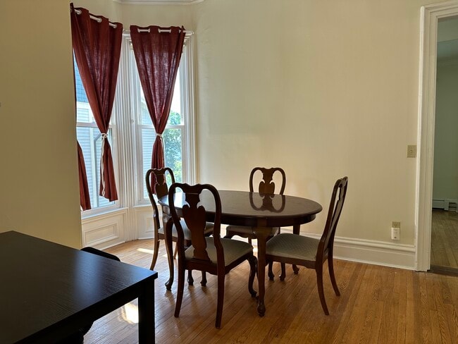 Photo - 502 University Ave Unidad 1L