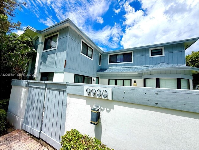 Photo - 9900 NW 52nd Ter