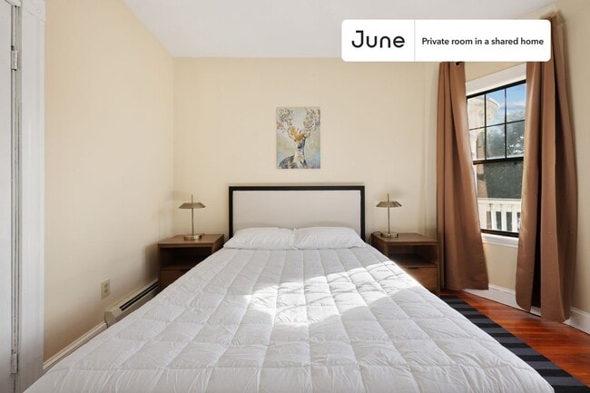 Photo - Room in Shared 4 bed/1 bath home Unit A