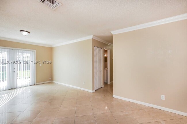 Photo - 7750 NW 45th St