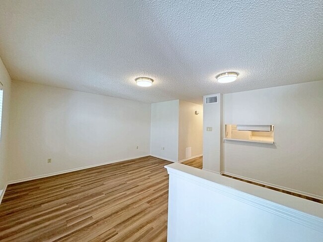 Photo - 1 Bedroom Downstairs condo available now! Community Pool