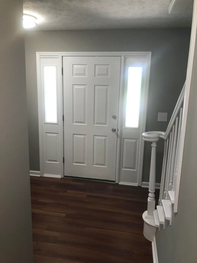 Photo - 3900 Sundart Dr