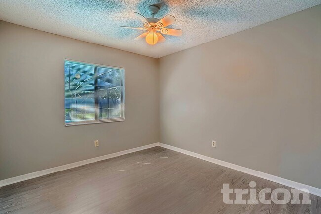 Photo - 3213 Stevenson St House