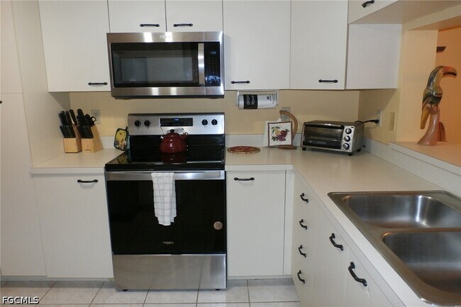 Photo - 12150 Kelly Sands Way Unit 620