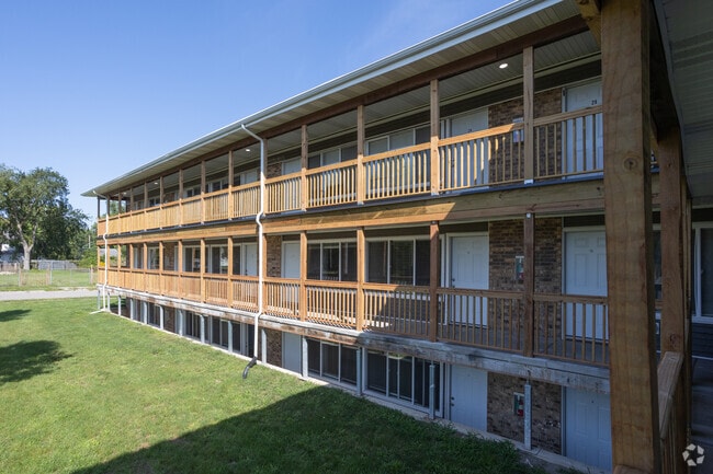 Photo - Holmes Flatz