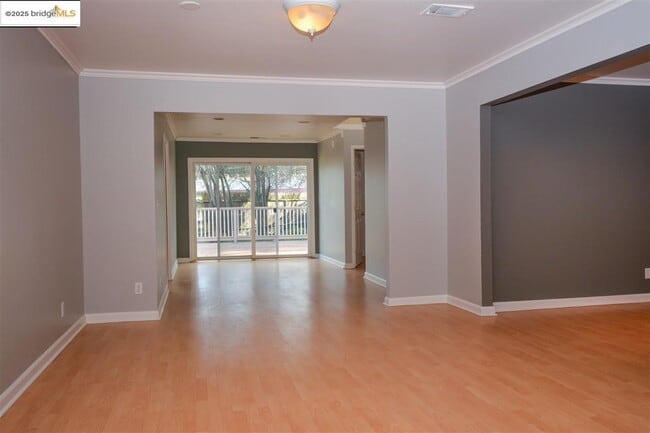 Building Photo - 1462 Kimball Ct