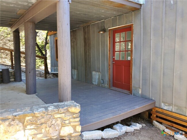 Building Photo - 238 Ledgeview Dr Rental