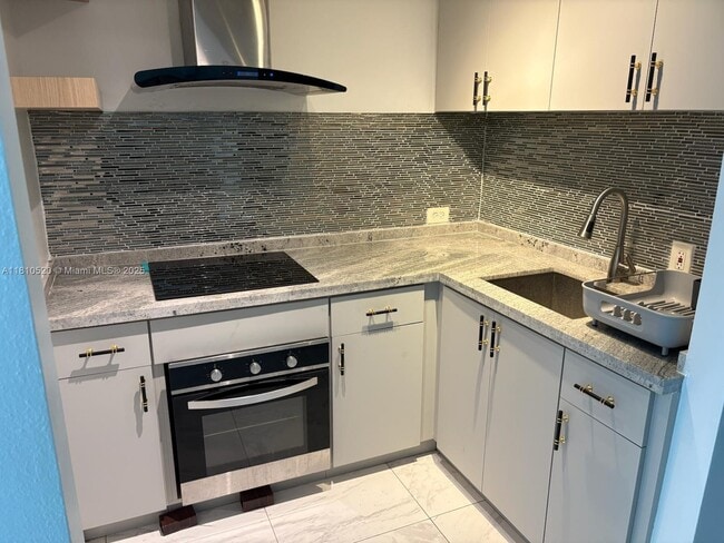 Photo - 7904 West Dr Unidad 103 Rental