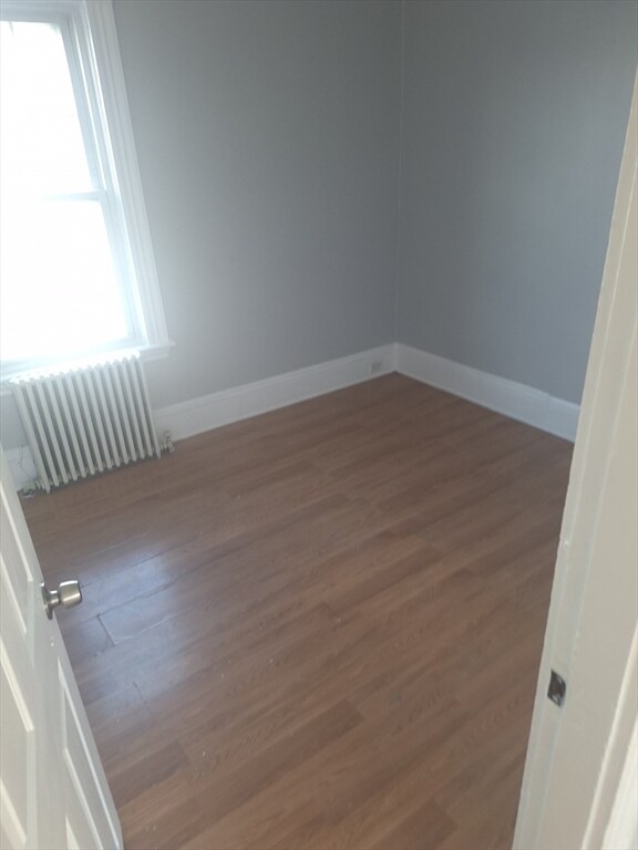 Photo - 49 Byron St Unit 2