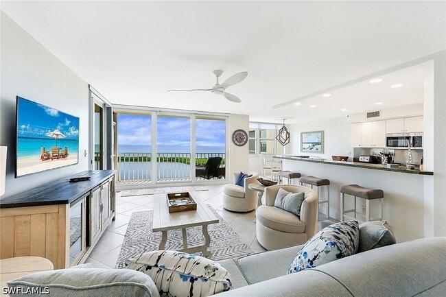 Building Photo - 5550 Heron Point Dr Unit 1702