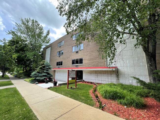 Photo - Webster Terrace II Apartments