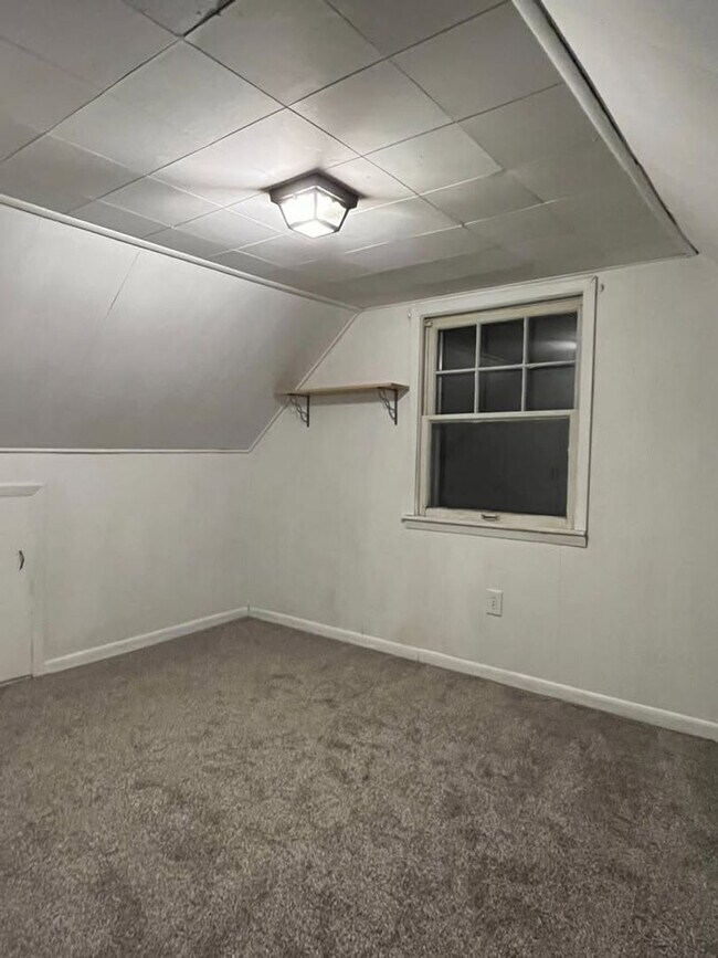 Photo - 229 W Marquette St