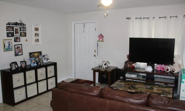 Photo - 4405 Thomasson Ln Unidad 1