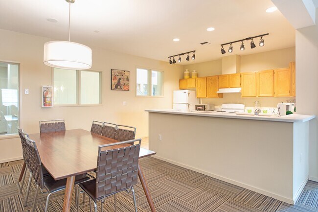 One Canyon Place