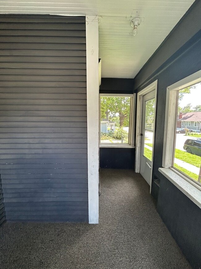 Photo - Timeless Charm Meets Modern Comfort – Spacious 3 Bedroom Duplex Near Downtown Omaha