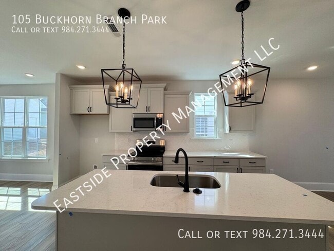 Photo - 105 Buckhorn Br Pk