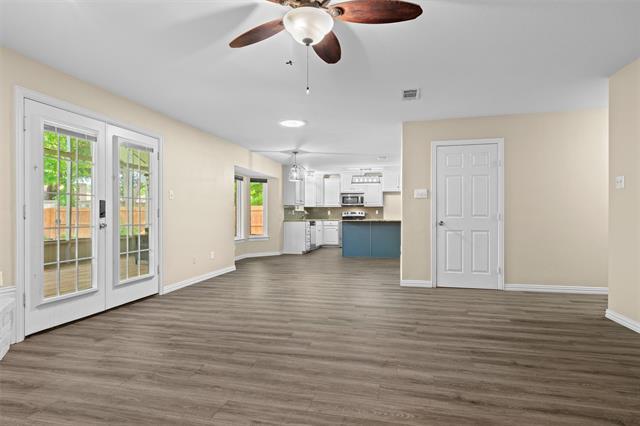 Photo - 839 Yellowstone Dr