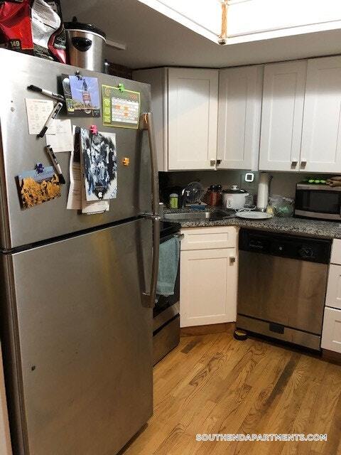 Photo - 168 Northampton St Unit 2