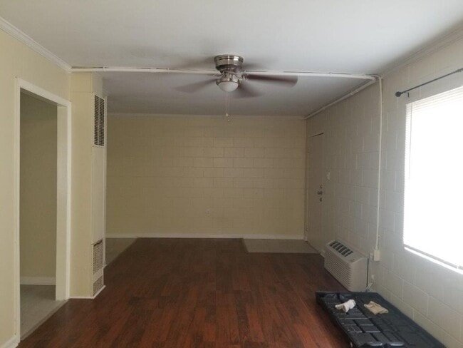 Photo - 1113 E Mimosa St