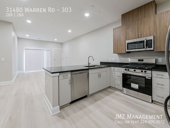 Photo - 31480 Warren Rd Unit 303