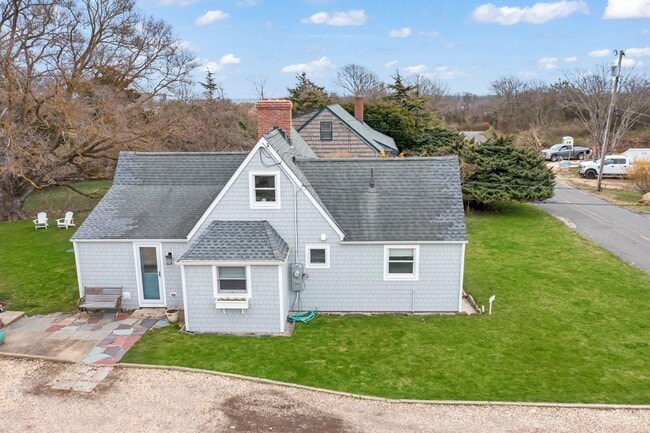 Photo - 16 S Elihu Pl