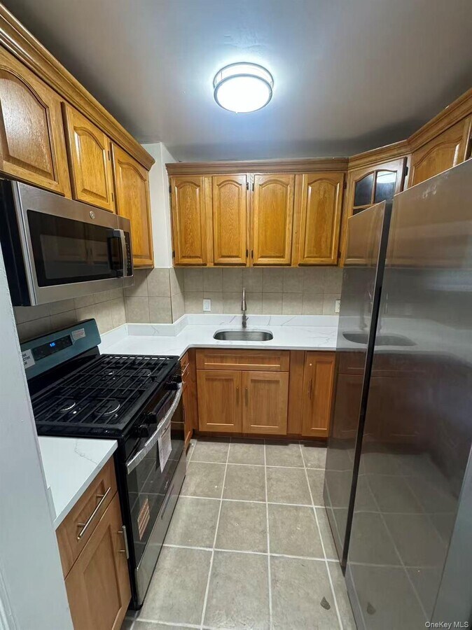 Photo - 129-16-129145 145th St Unidad 1 Fl