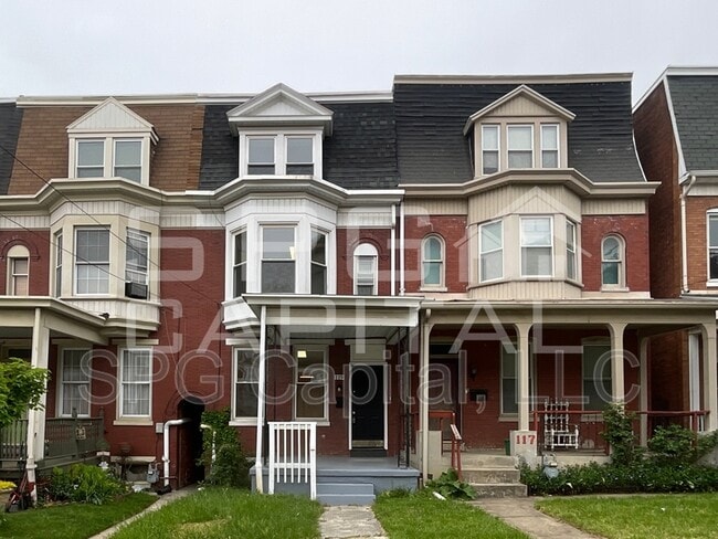 Building Photo - 119 W Jackson St