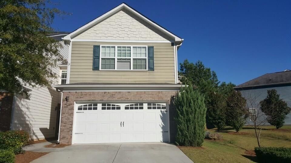Photo - 1664 Tailmore Ln NW
