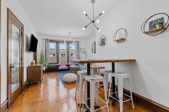 Photo - 231 E College Ave