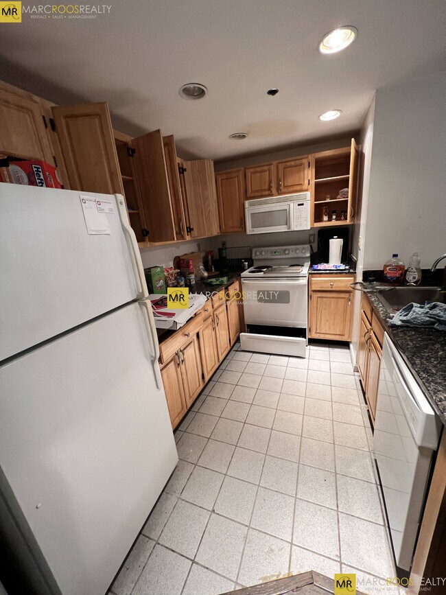 Photo - 54 Queensberry St