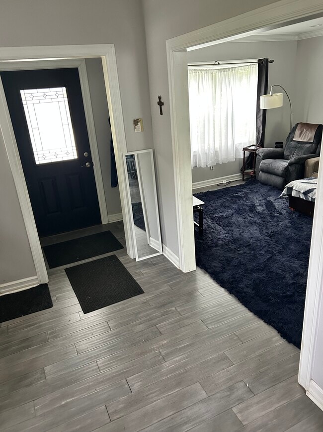 Photo - 226 Anderson Pl