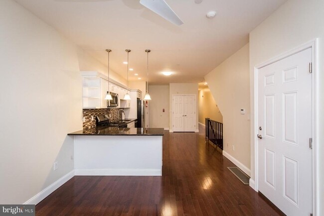 Photo - 1802 E Huntingdon St Unit 1