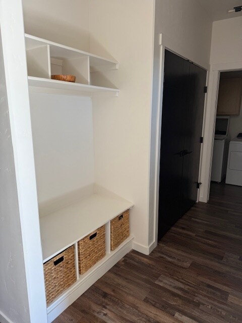 Photo - 2746 Storm Ave