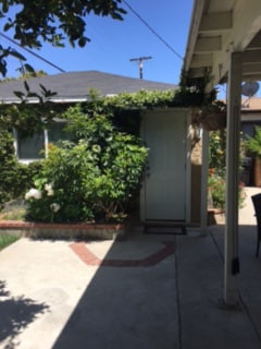 side view, with entrance - 4350 Corinth Ave Unit 1