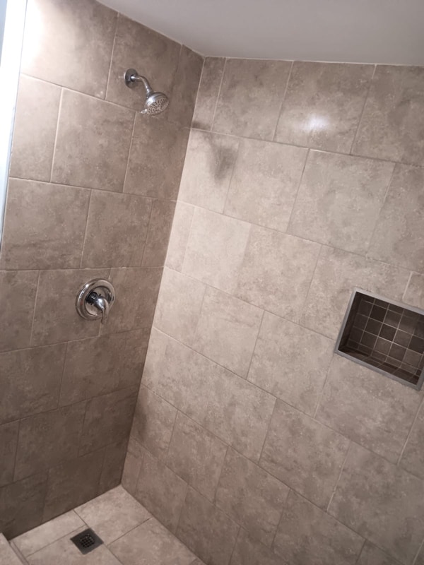 Building Photo - 123 N 1st St