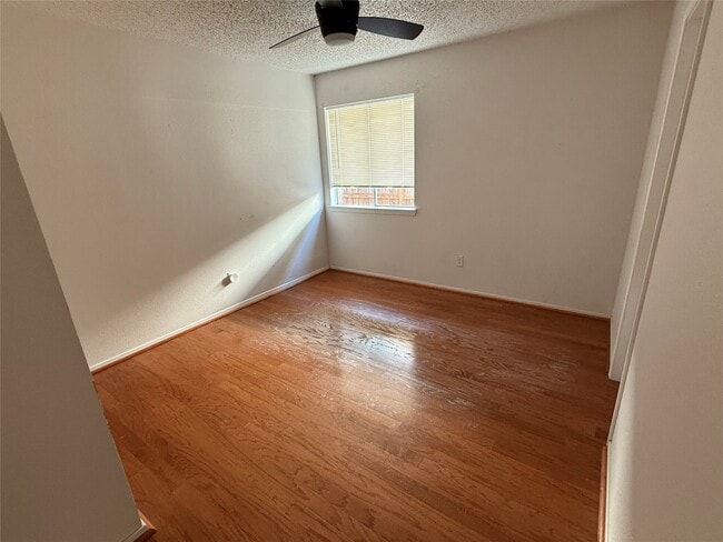 Building Photo - 2018 Woodstream Blvd