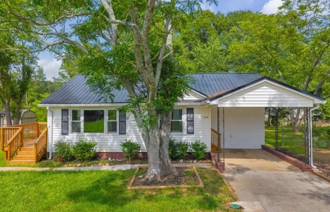 Photo - 266 Randall St
