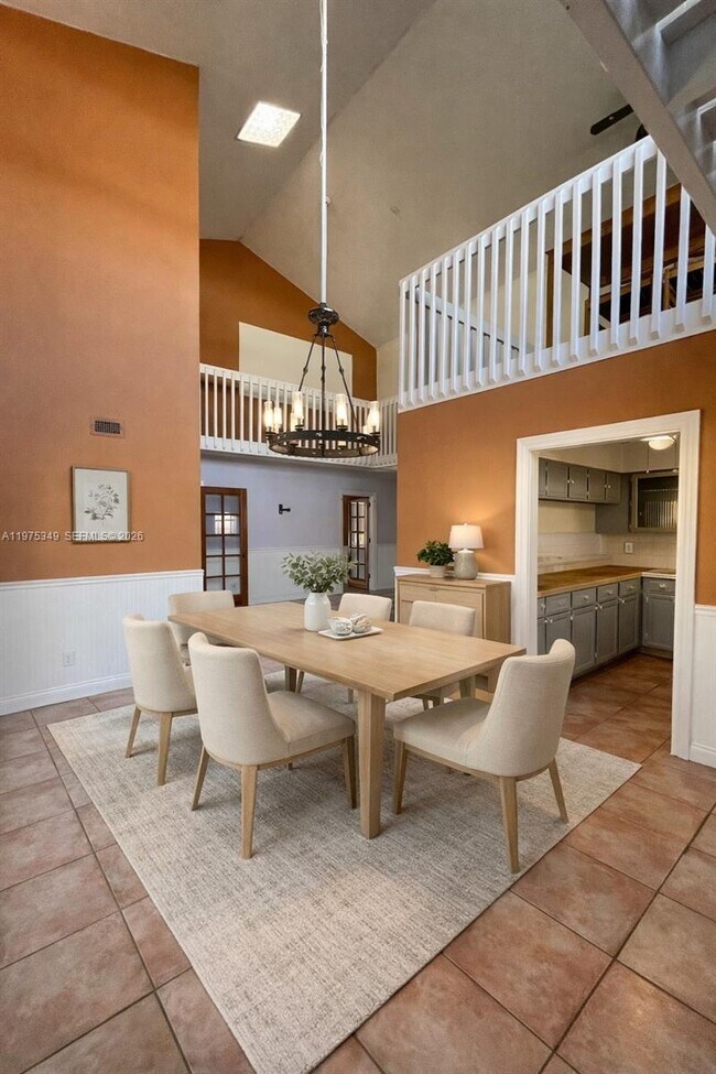 Photo - 8075 SE Palm St