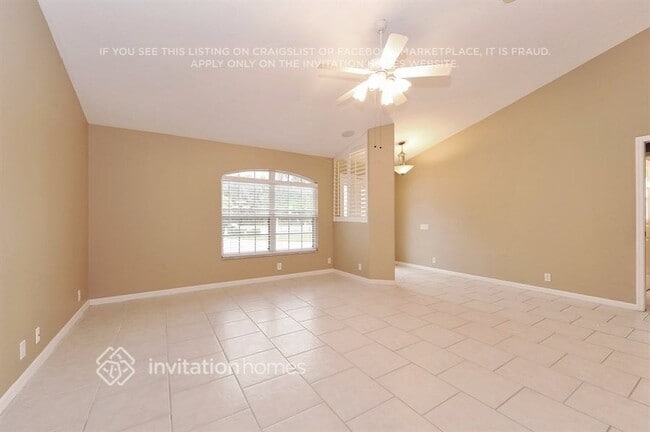 Photo - 5915 32nd St E