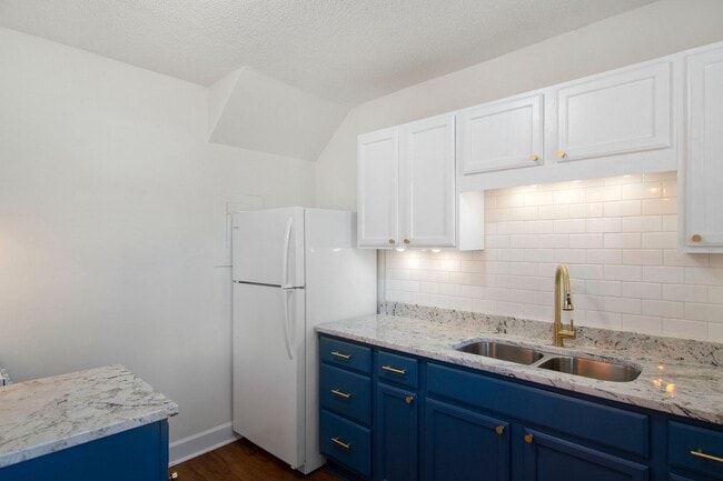 Photo - Spacious 1 Bedroom Duplex in Trinity Park, blocks from Duke! - Renovated & Pet Friendly