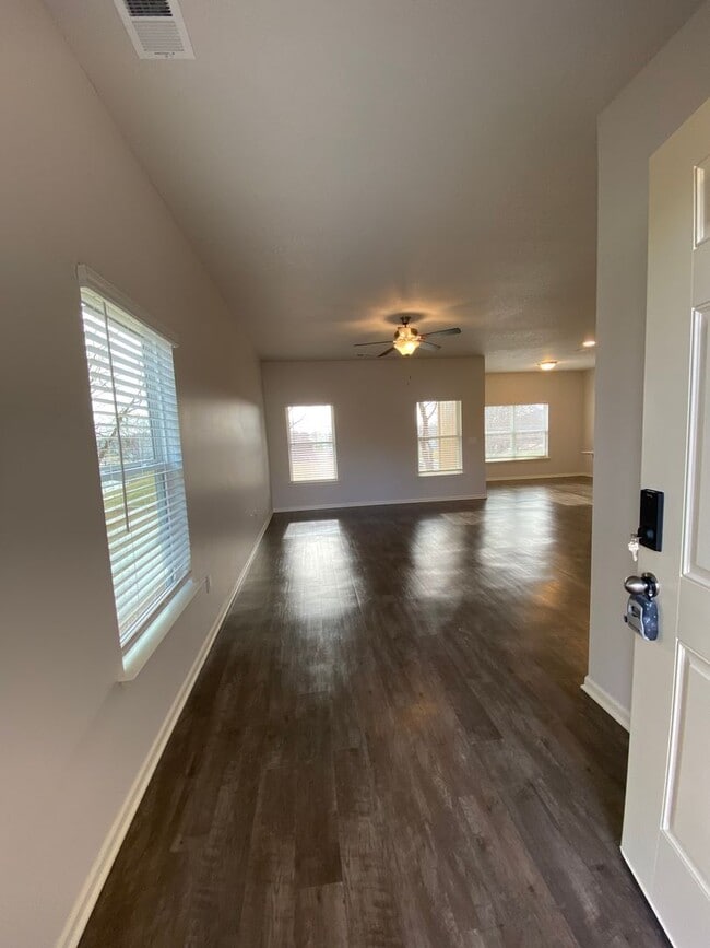 Photo - PRELEASEING NOW! NO HIDDEN FEES!! Three Bedroom | Two and a Half Bath Home in Spring Hill