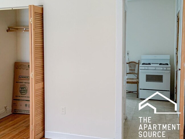 Photo - 2882 N Clark St Unit 1