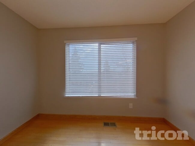 Photo - 14652 E Bellewood Pl